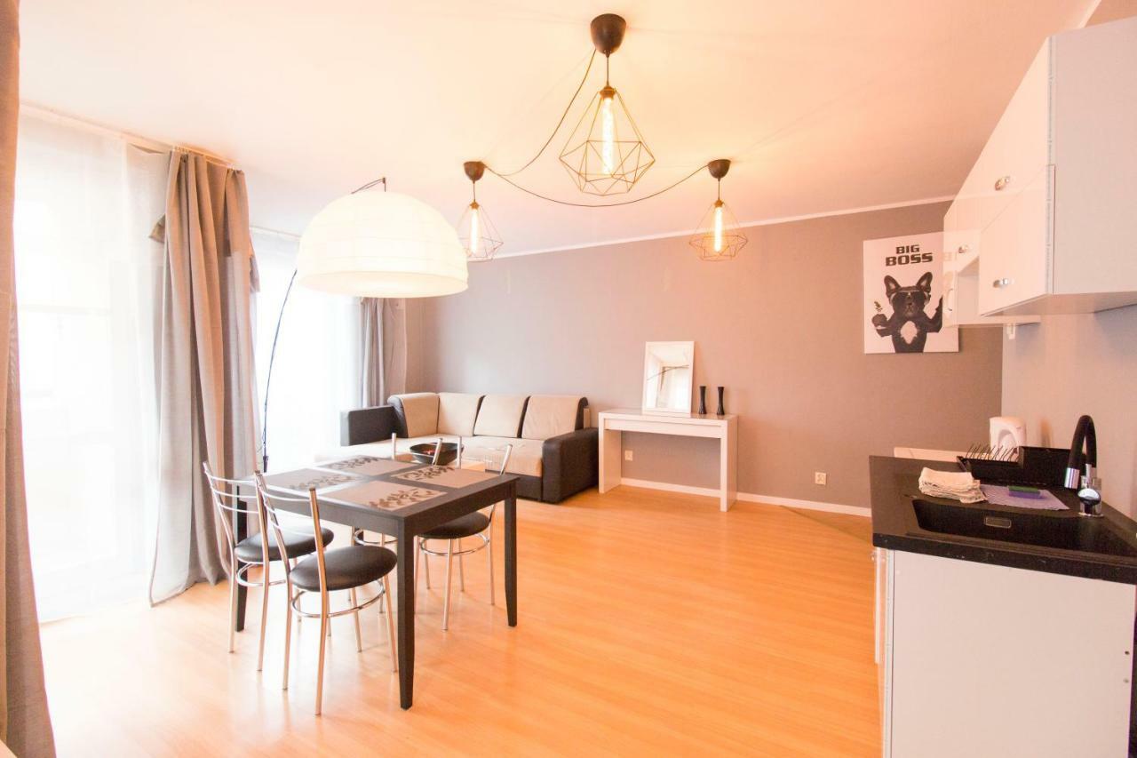 Wroclove Apartments Self Check-In Wroclaw Luaran gambar